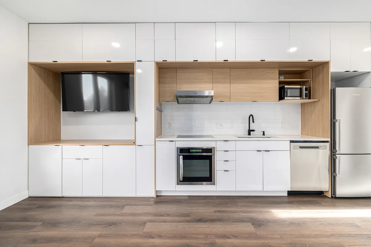 Studio, 357 sqft, $1,600 — Photo 2