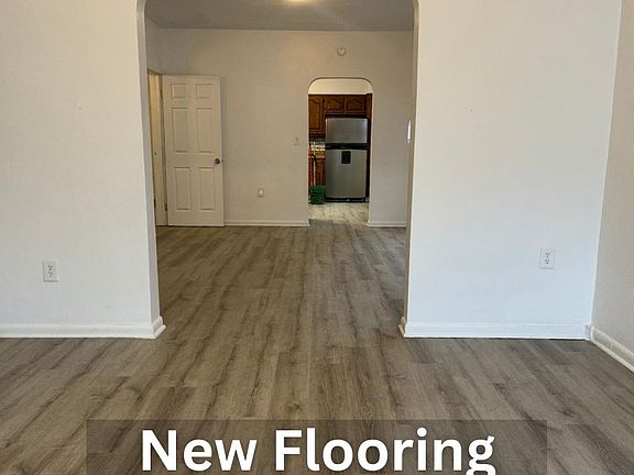 2nd image of 525 E 4th St Unit 1