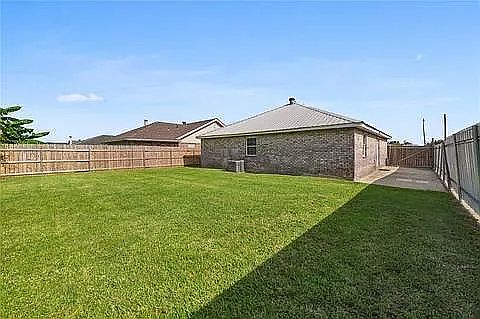 3rd image of 2417 Highland Meadows Dr Unit A