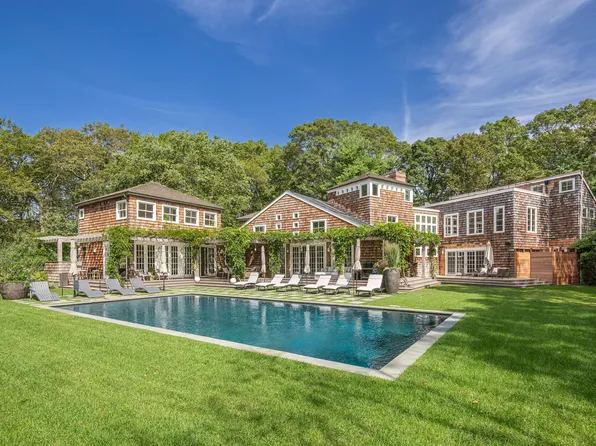 41 Deep Wood Ln, Amagansett, NY 11930