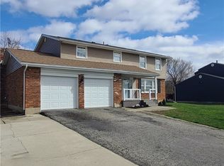 5550 Olive Tree Dr, Dayton, OH
