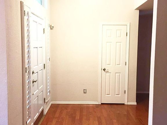 2nd image of 6205 Loma De Cristo Dr