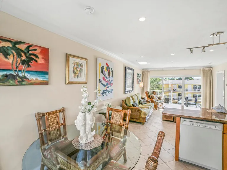 4300 El Mar Dr #33 — Photo 7