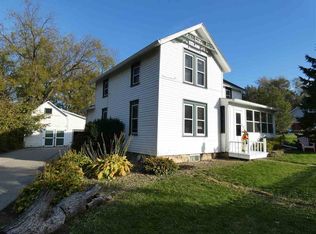 6312 Portage Rd, Deforest, WI 53532