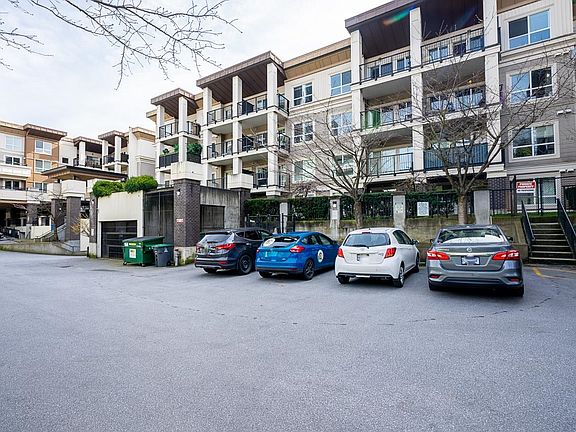 4th image of 9655 King George Blvd #410