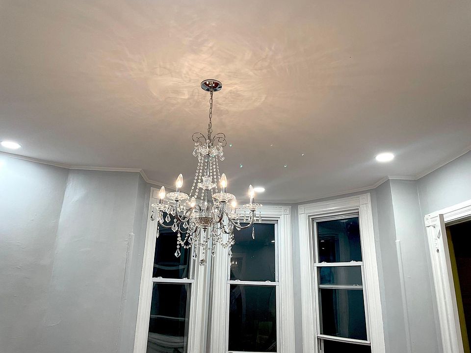 1st image of 89 Lembeck Ave #1
