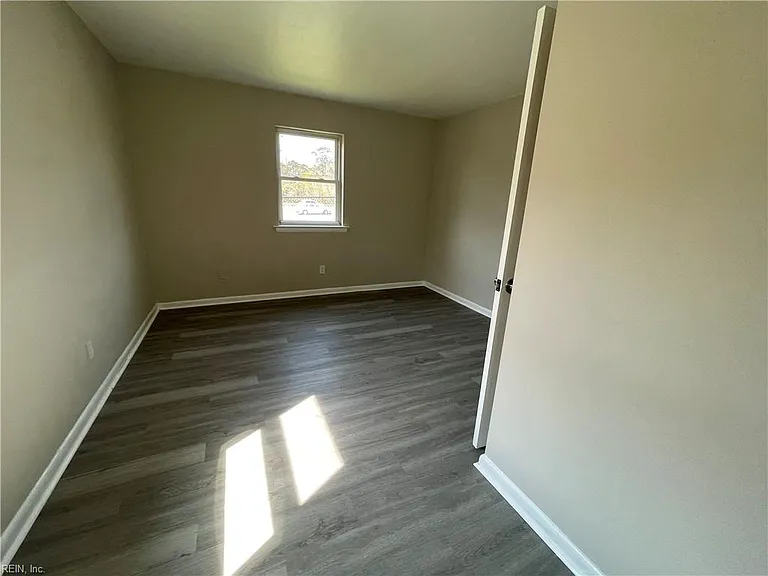 719 Marvin Ave #206 — Photo 17