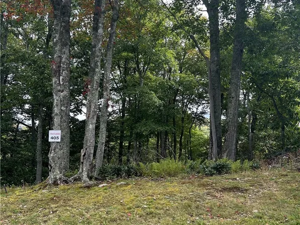 405 Firethorn Trail, Blowing Rock, NC 28605