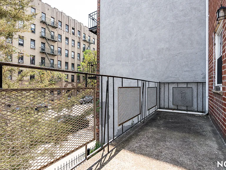37-40 61st St #3 — Photo 5