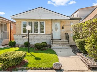 9538 S Parnell Ave, Chicago, IL