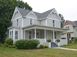 337 2nd St, Baraboo, WI 53913