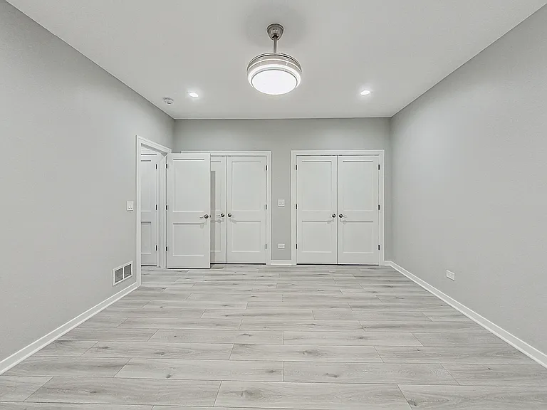 6626 S Ingleside Ave — Photo 34