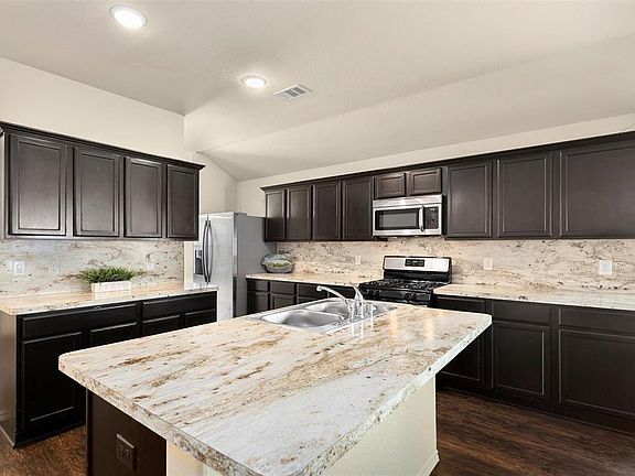 AMAZING, island kitchen with seating.