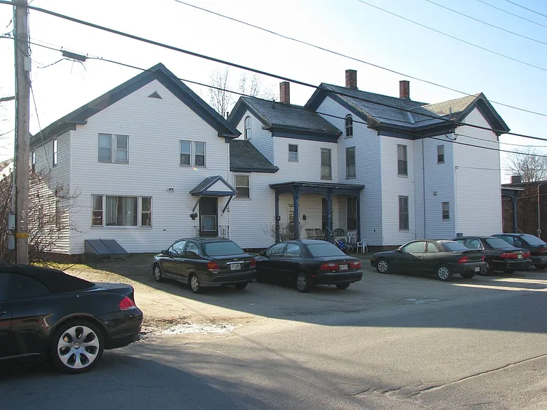 19 Dunbar St — Photo 1
