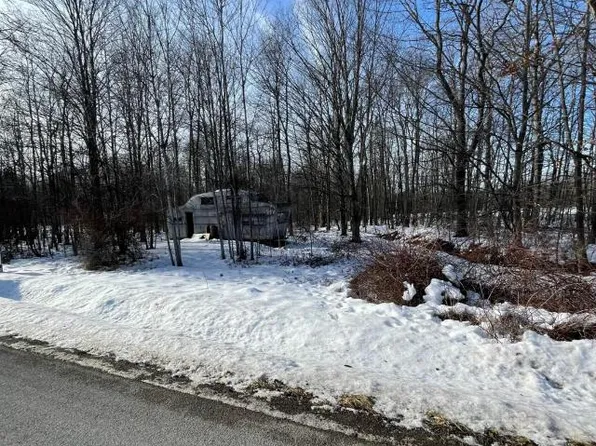 7604 Oil Creek Rd, Grand Valley, PA 16420