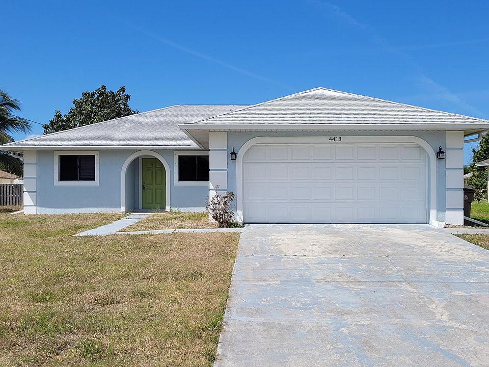 1st image of 4418 SW 14th Ave