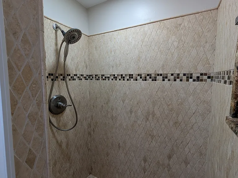 1010 W Peninsular St — Photo 7
