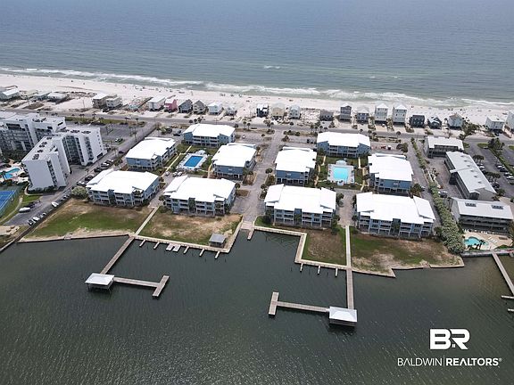 2nd image of 1872 W Beach Blvd #F-201