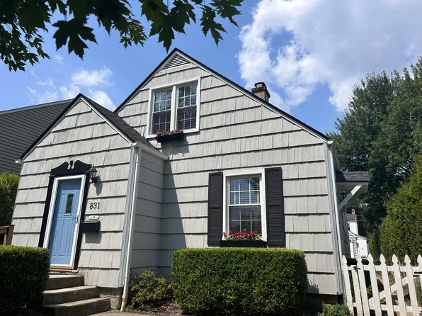 831 Chelsea Ave, Columbus, OH 43209