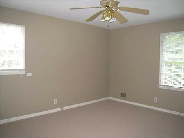 3645 Northcote Dr — Photo 9