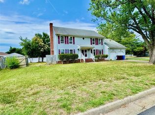 1254 Winfall Dr, Chesapeake, VA 23322