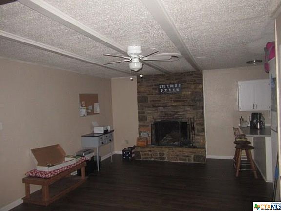 5th image of 415 Nauert St