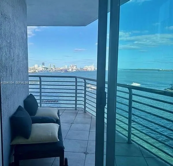 325 Biscayne Blvd #1523 — Photo 5