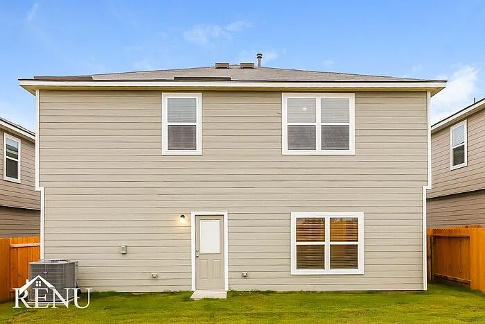 2954 Jackson Smt — Photo 16