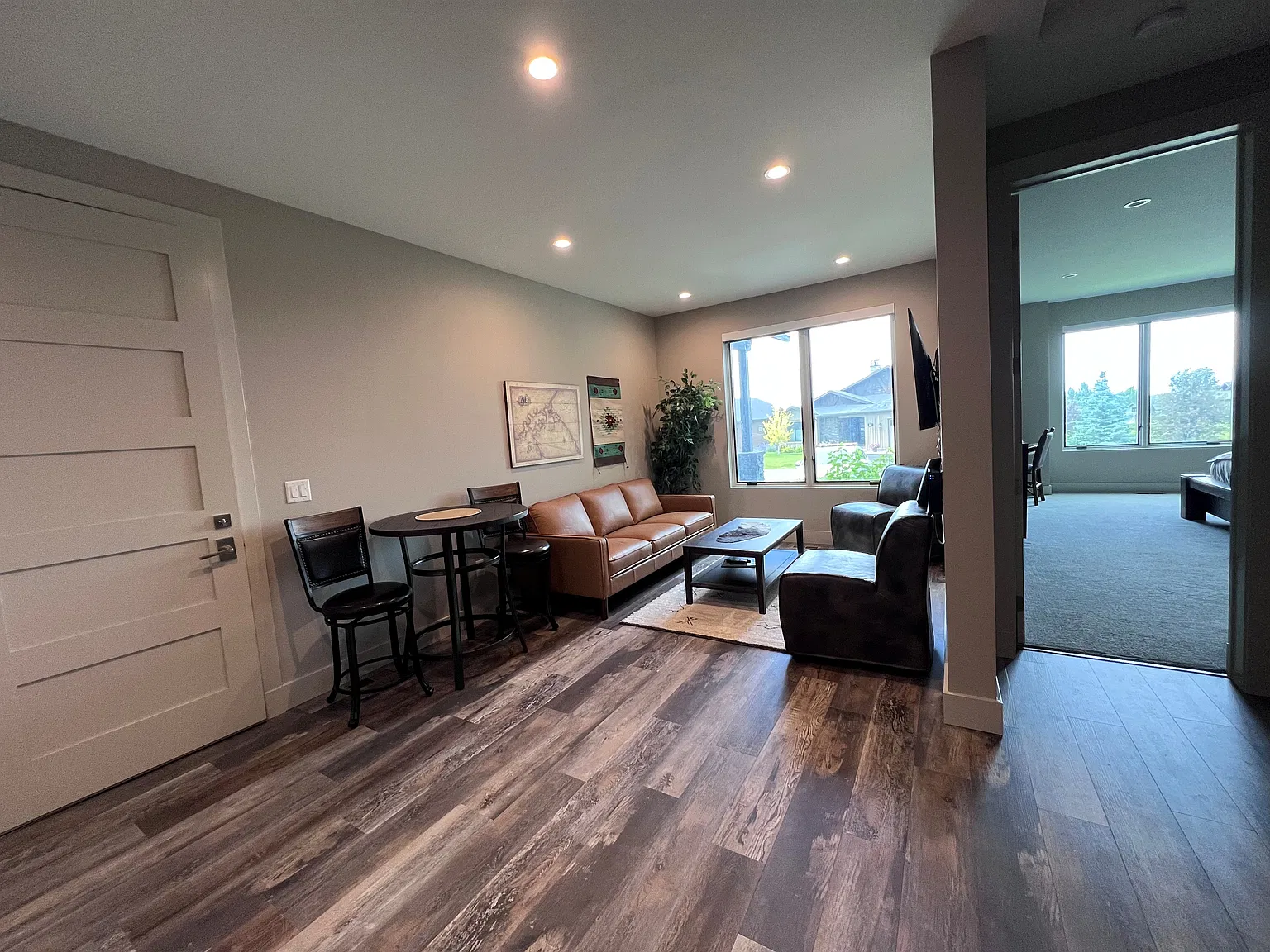 1 bed, 791 sqft, $2,300 — Photo 3