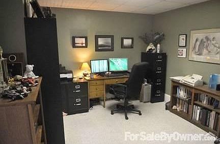 Wire for the 21st century, this handy home office could also be the 4th bedroom