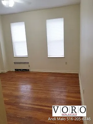 Rented by Voro, LLC | media 8
