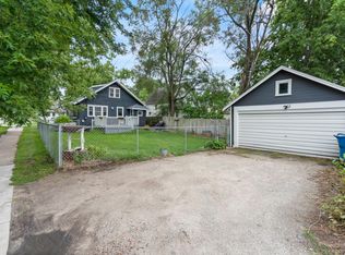 203 W Parker St, Waterloo, IA 50703