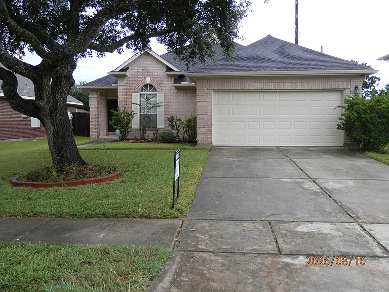 4623 Hardwood Glen. No back neighbors