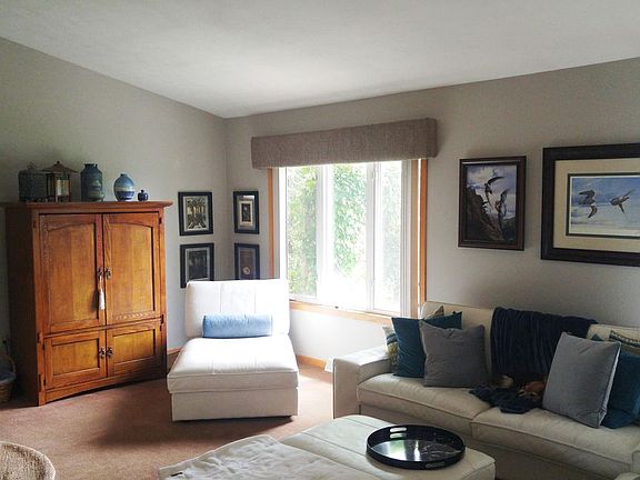 4th image of 720 Autumn Crest Dr