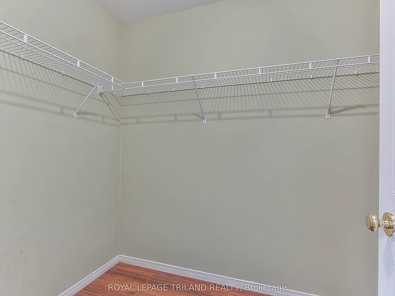 952 Thistledown Way — Photo 25