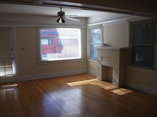 2nd image of 1323 E Florida St