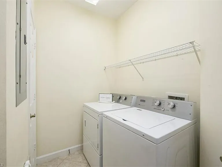 3057 Driftwood Way #4004 — Photo 21