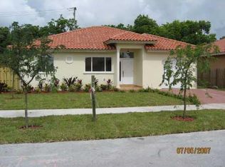 18530 SW 97th Pl, Cutler Bay, FL 33157
