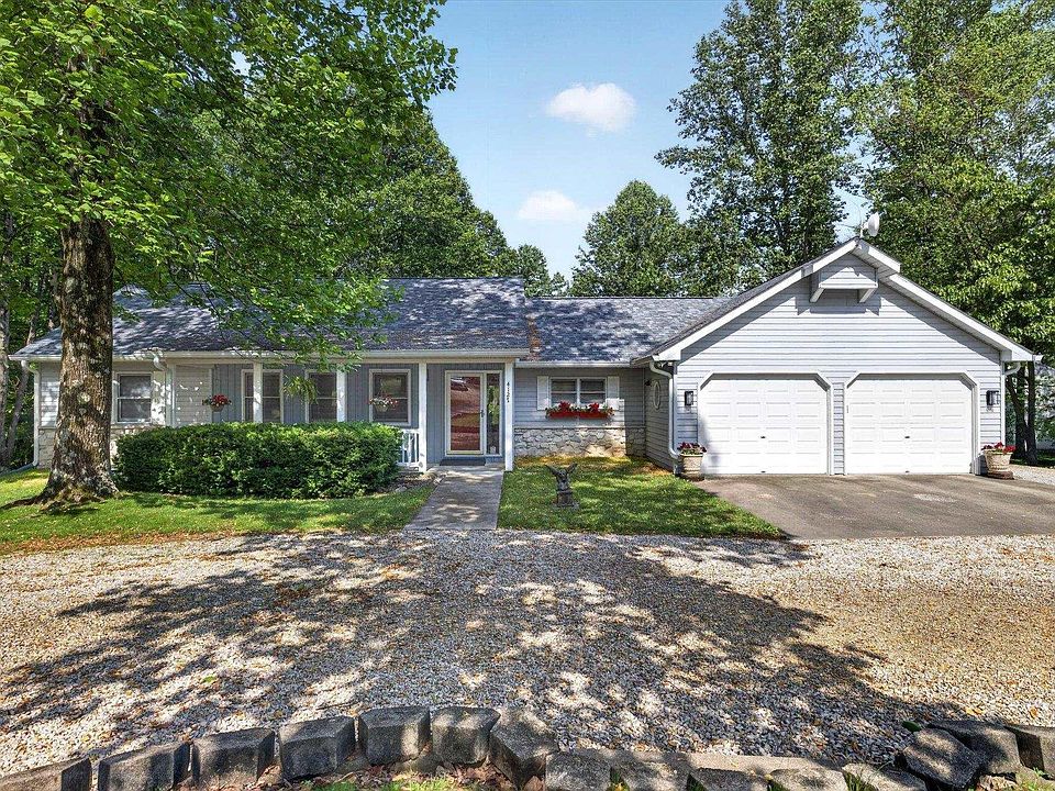 1st image of 4127 N Northwood Ln