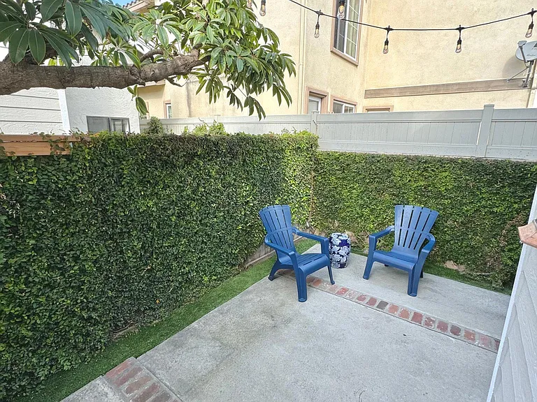 117 E Wilson St #B — Photo 26