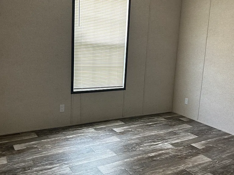 3204 Painters St — Photo 9