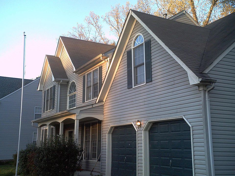 2nd image of 2817 Crossings Dr