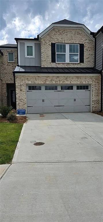 3 bed, 2.5 bath, 1842 sqft, $2,950 — Photo 1