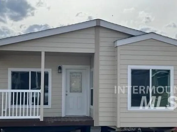 8227 Blue Rim Ln #33, Boise, ID 83716