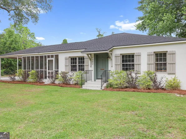 1302 E 53rd St, Savannah, GA 31404