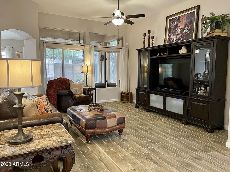 1st image of 22410 N Mirage Ln