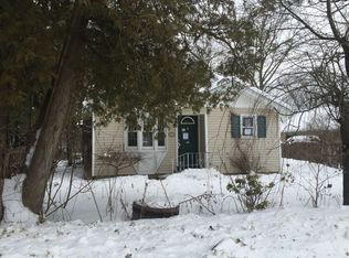 208 Manaticut Rd, Vernon, NJ 07422