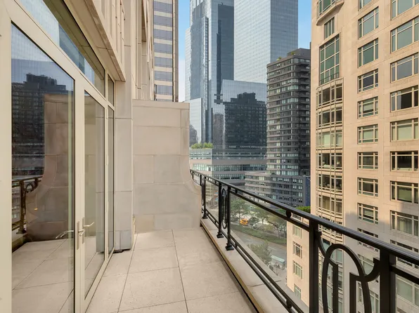 15 Central Park West image 14 of 23