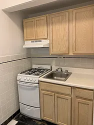 Rented by Salon Realty Corp