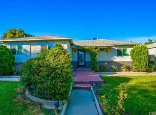 17823 Vanowen St, Reseda, CA 91335